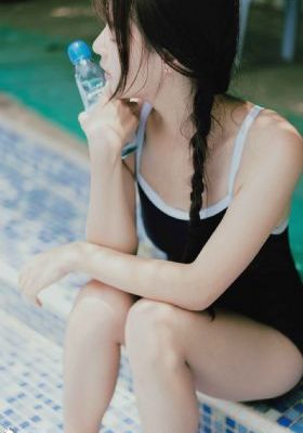 欧美冬装街拍2016女_720电视剧在线观看