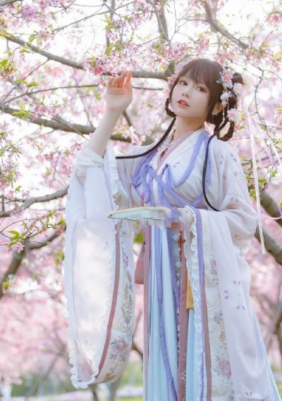 欧美唇釉推荐女_在线播放-手机电影免费播放