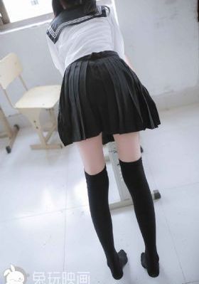 办公室艳妇潮喷视频_手机免费观看