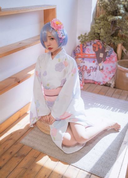 欧美柔术性xx_免费手机观看